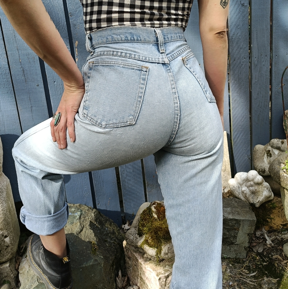 Vintage High Waisted Wrangler Washed Denim 27